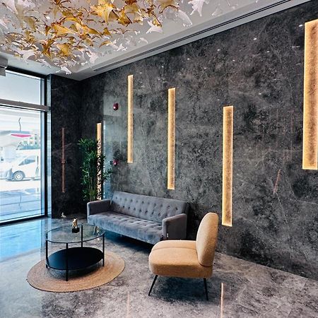 Sunday Sheikh Zayed Road Concord Tower By Belvilla Dubai Exterior foto